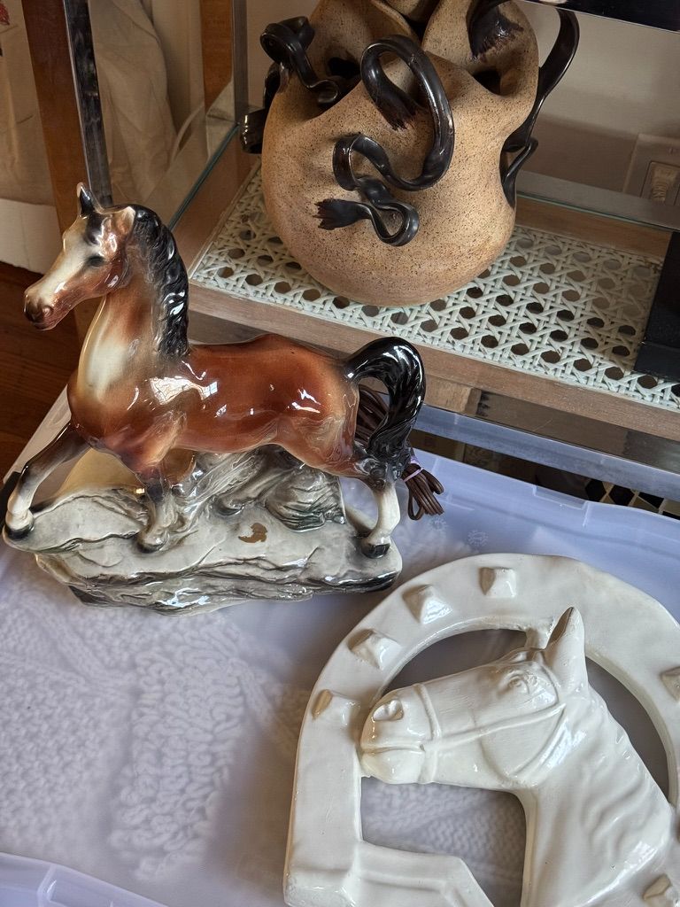 White Ceramic Horse and Horseshoe Wall Hanging