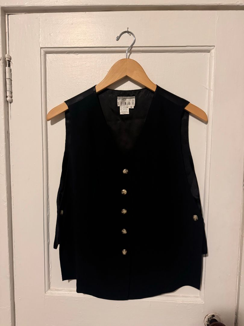 Black Kenar Kenar Black Vest, Medium