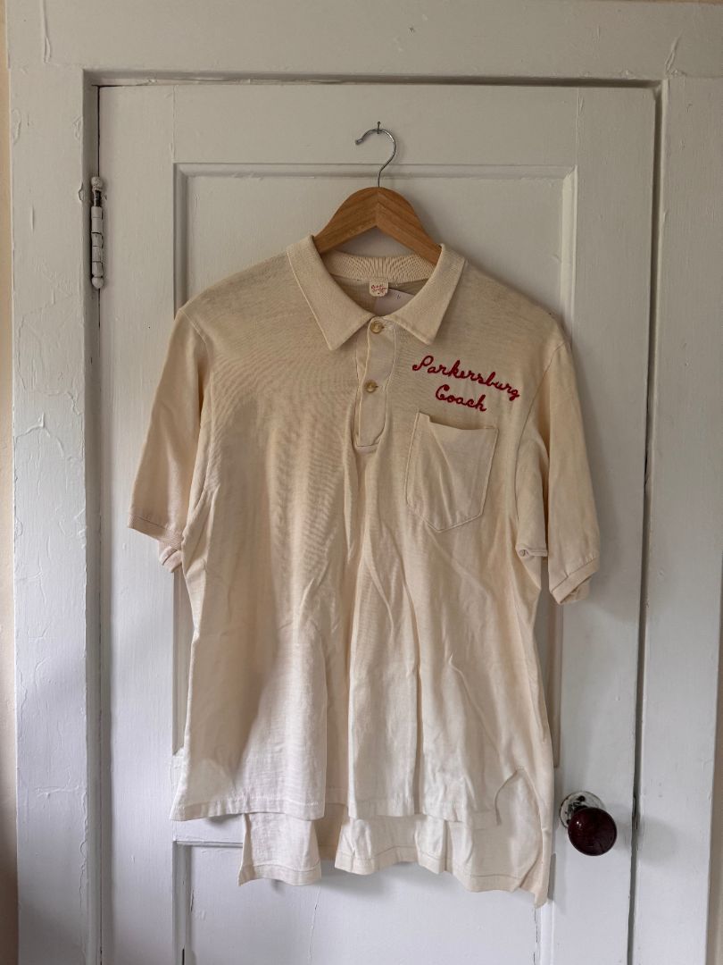 Cream Russell Southern Parkbury Coach chainstitch polo, Large