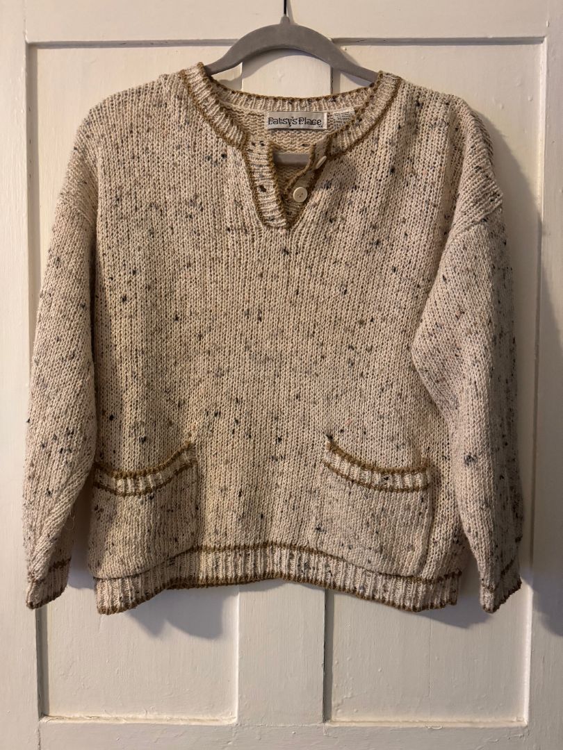 Patsy's Place cream sweater, Medium