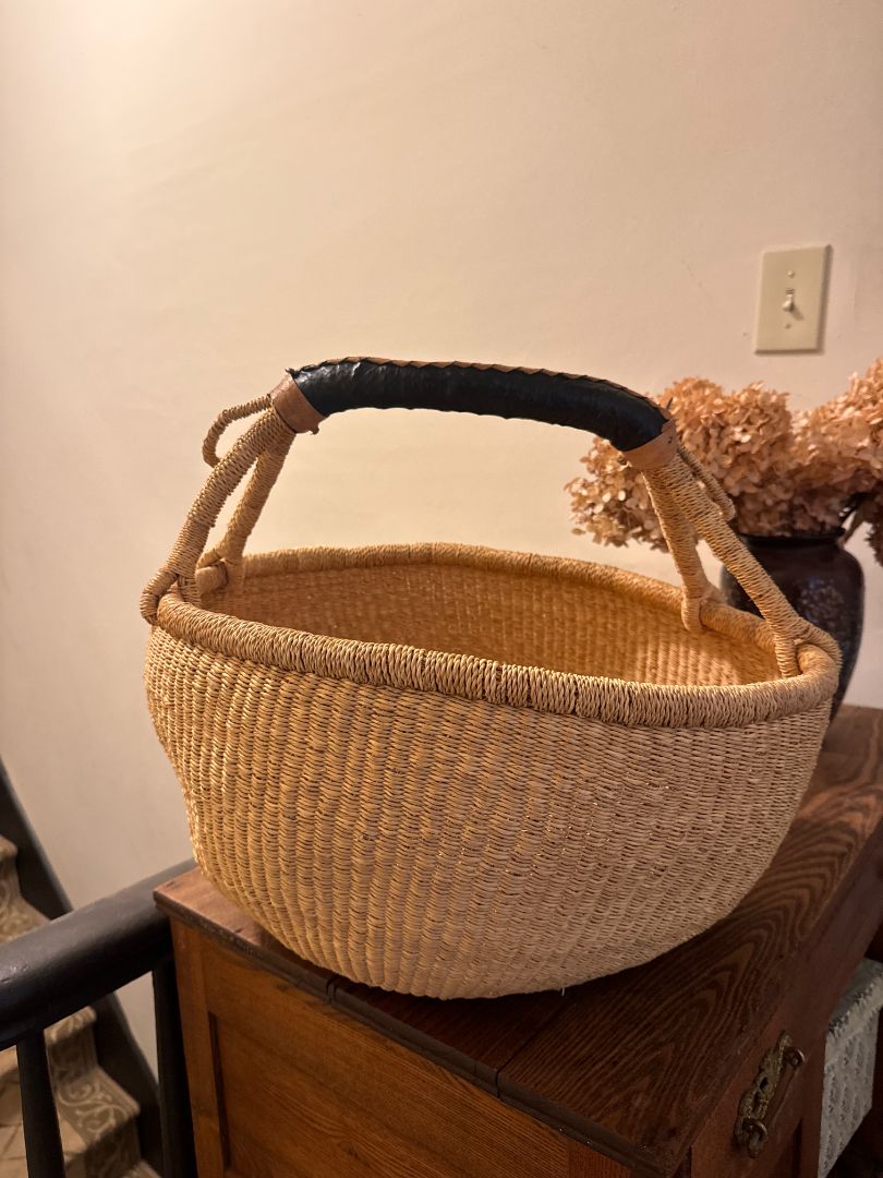 Made in Ghana basket, black handle