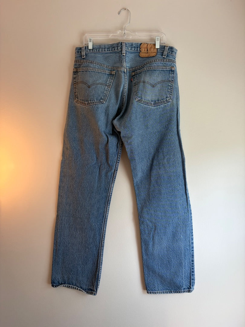 Denim Levi’s clothing: vintage, 34”