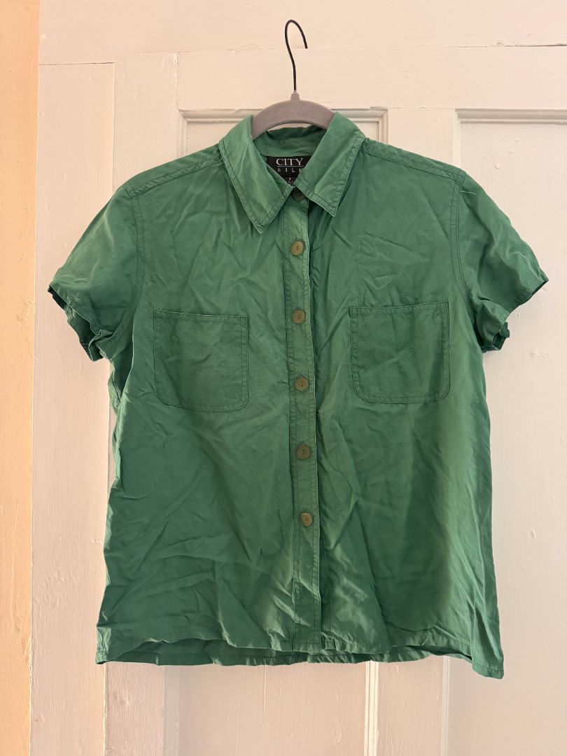 City Silk green short sleeve buttondown