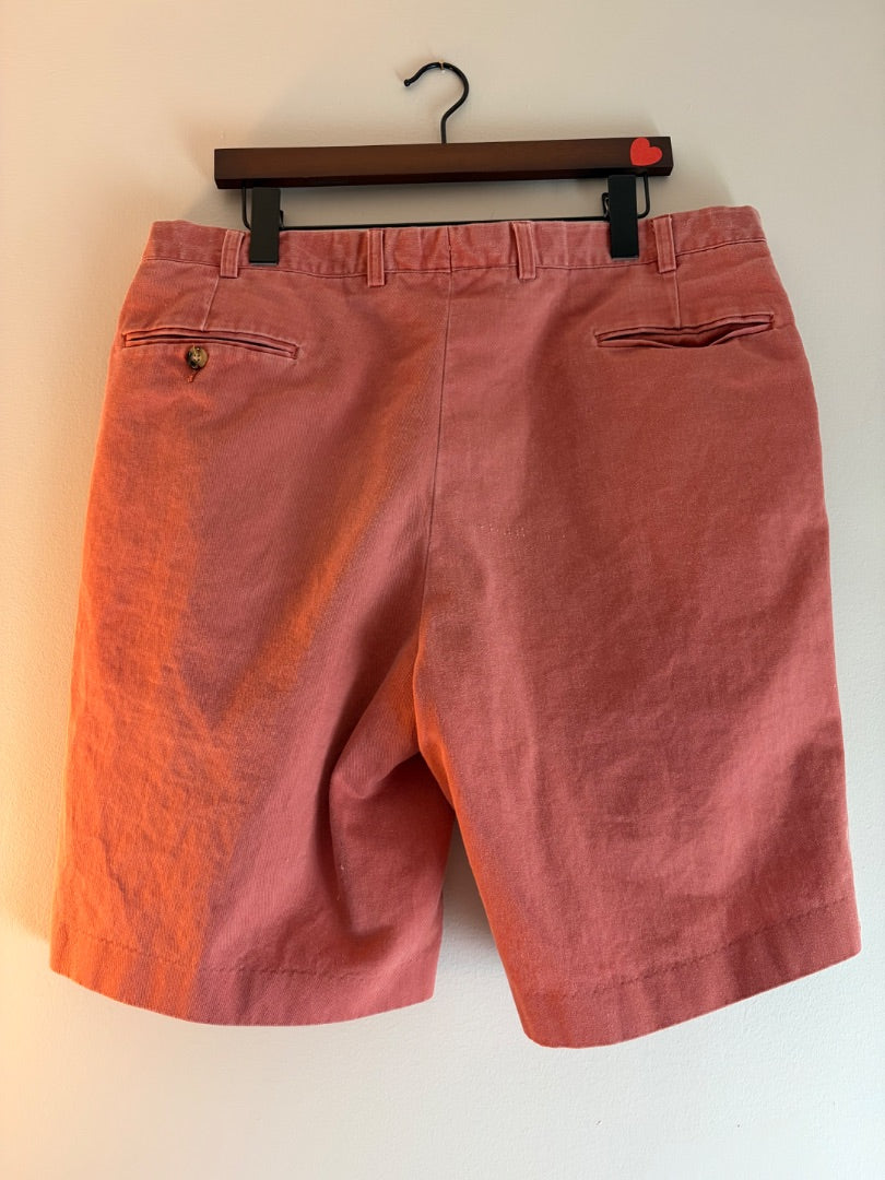 Red Nobby Clothes Shop clothing: vintage, 38”x10