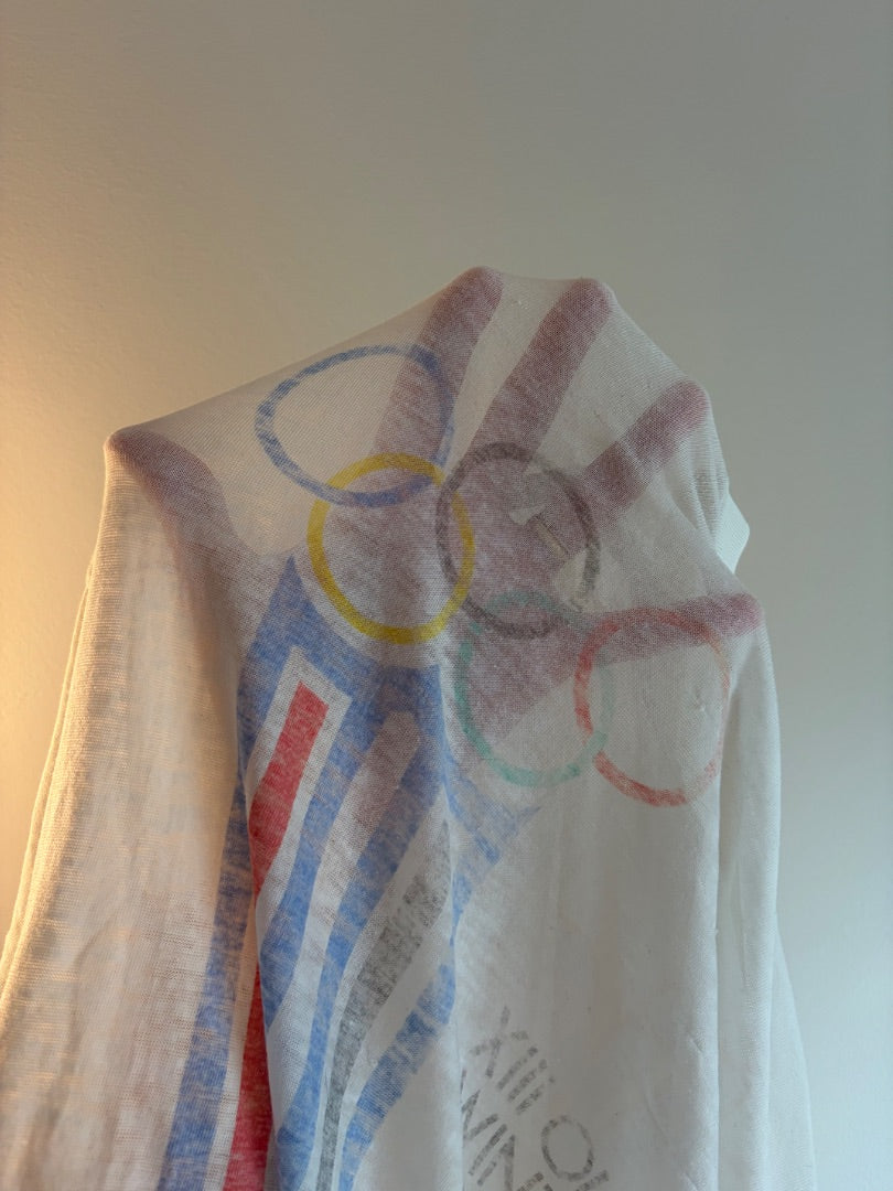 White Adidas clothing: vintage, XL