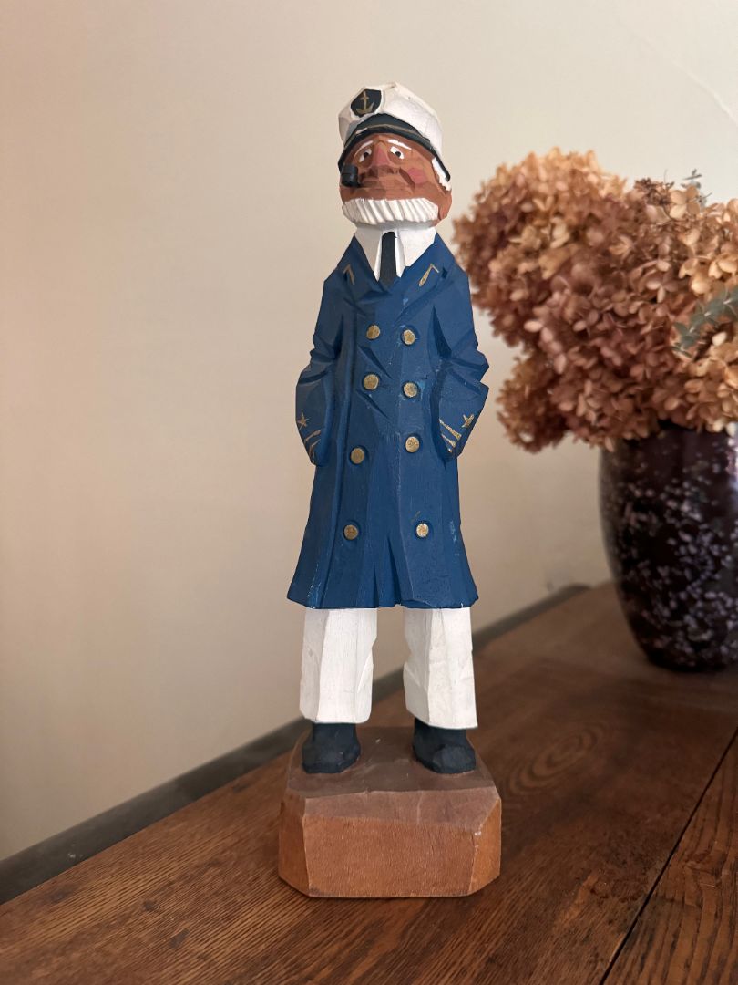 Wooden Sailor w/ Pipe
