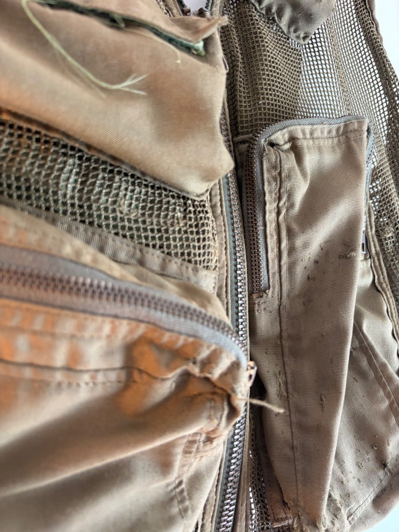 Green Army Surplus clothing: vintage, L