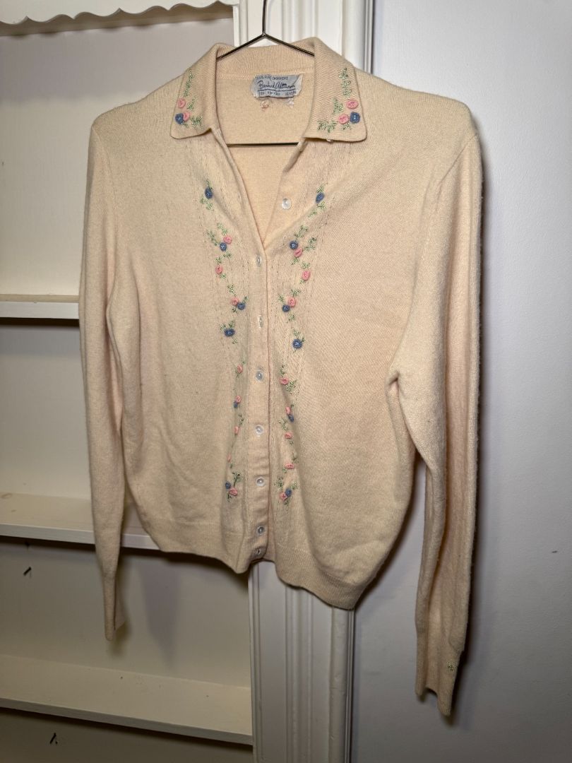 Bernhard Altmann Hand Embroidered Floral Cashmere Sweater, S