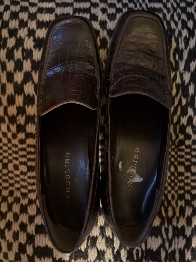 Leather croc penny heel