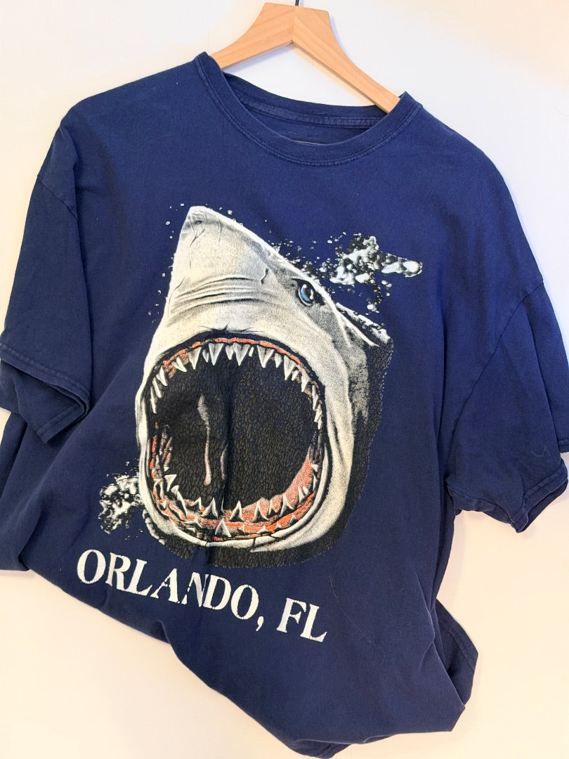 Navy Vintage Vintage Souvenir Shark T-Shirt Orlando, FL, XL
