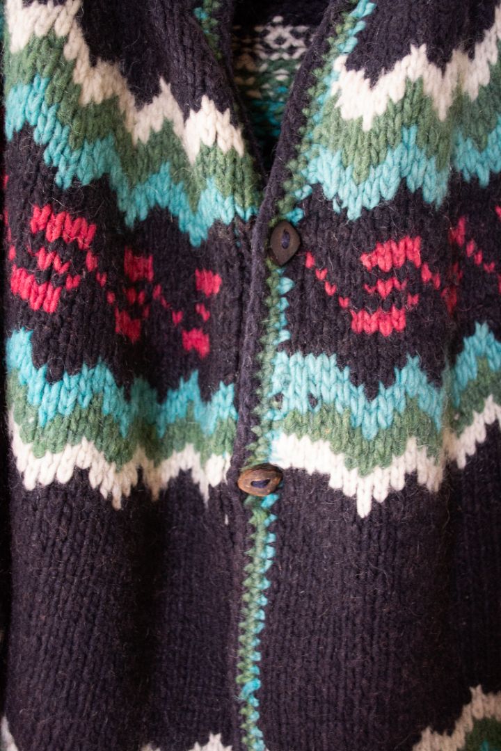 Handknit Chevron Cardigan (L-XL)