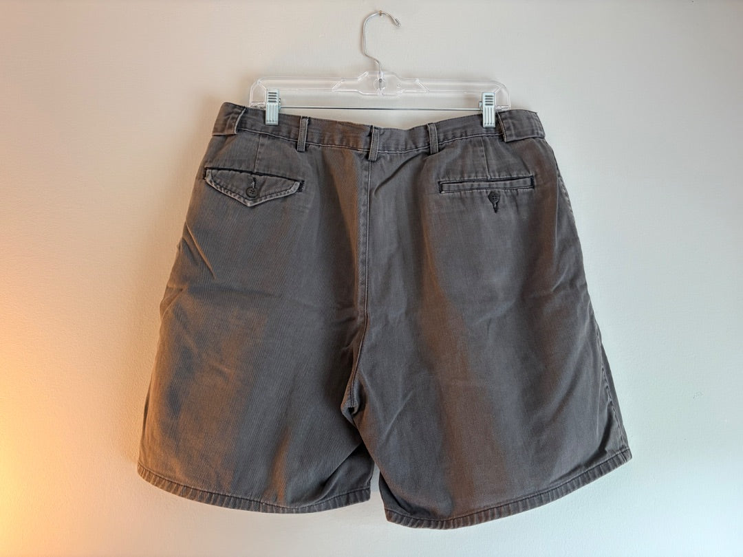 Grey Polo Ralph Lauren clothing: vintage, 35”x7”