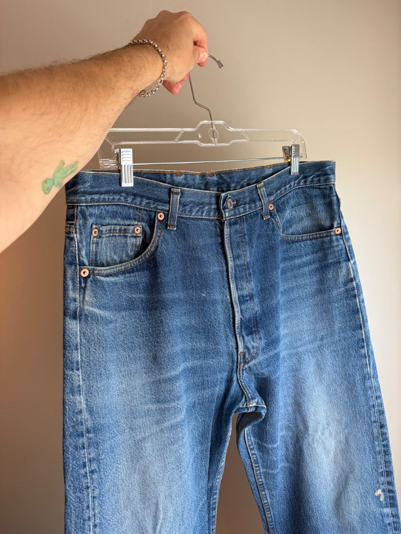 Denim Levi’s clothing: vintage, 36”