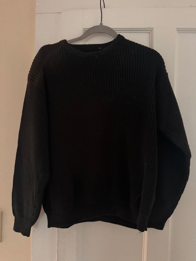 Land's End Black sweater, Medium