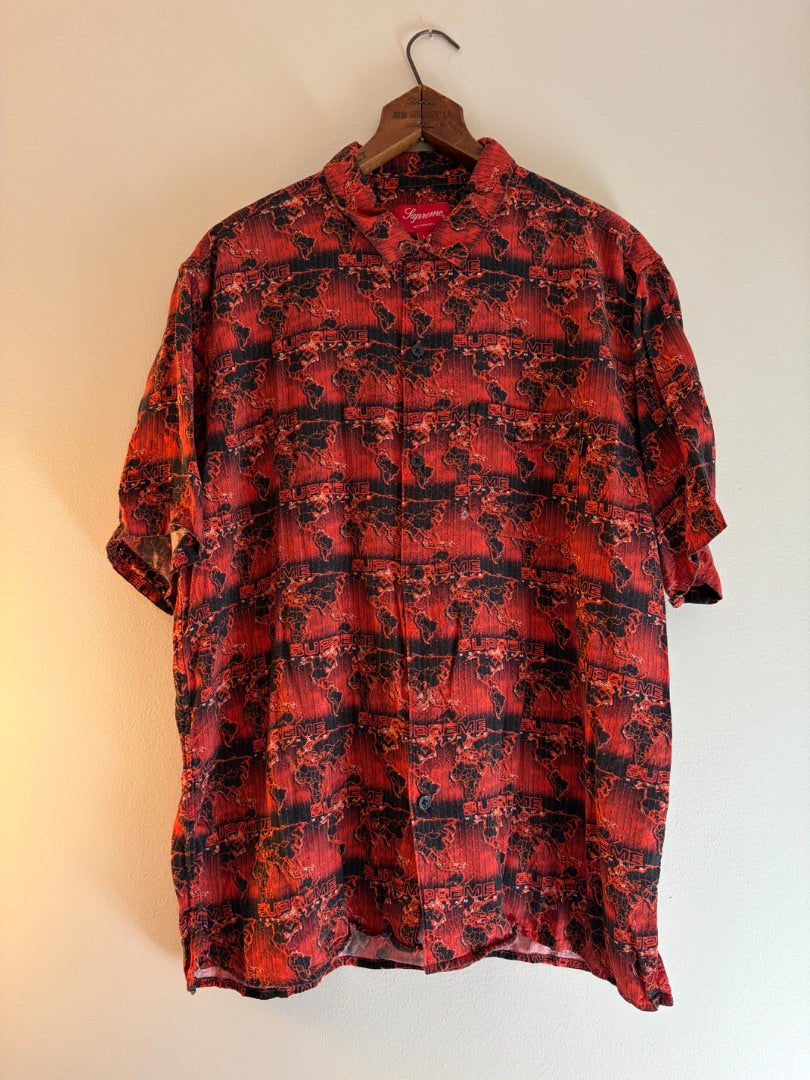 Red Supreme clothing: vintage, L