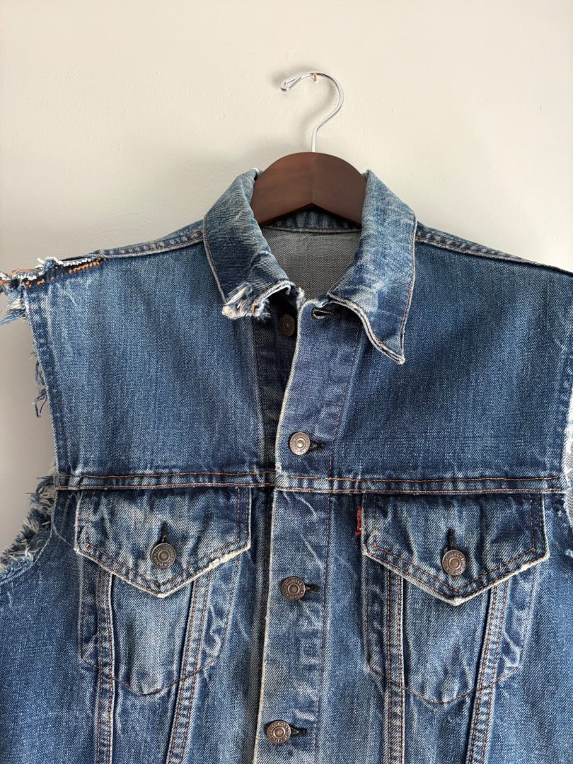 Blue Levis clothing: vintage, S-M