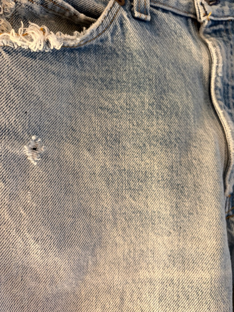 Denim Levi’s clothing: vintage, 34”
