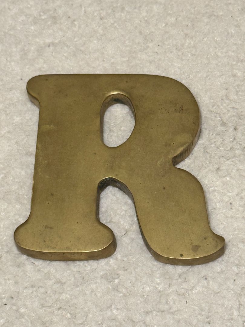 Serif Brass "R"