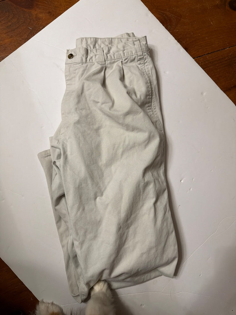 Light tan Dockers Vintage Made in USA Dockers Pleated Chinos size 34x32, 34x32