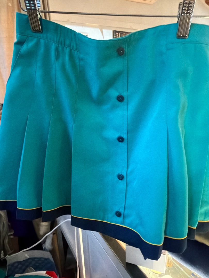 LB tail tennis skirt