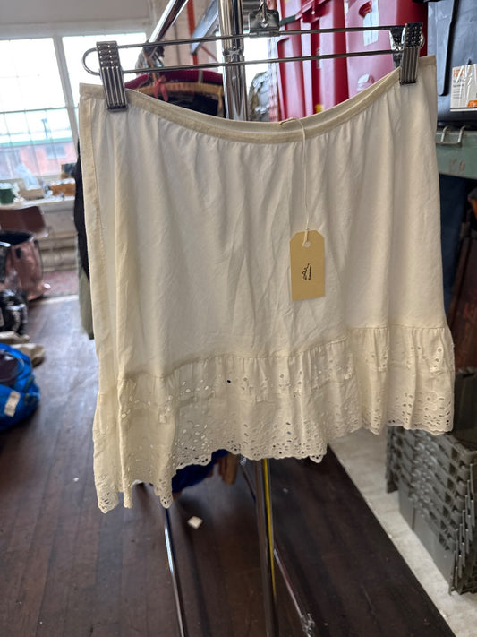 White  Antique petticoat mini