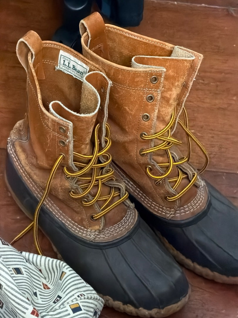 Brown LL Bean Vintage LL bean 8” boots, 11