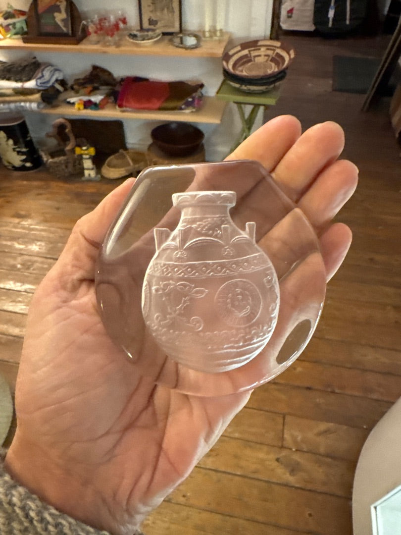 Vessel paperweight
