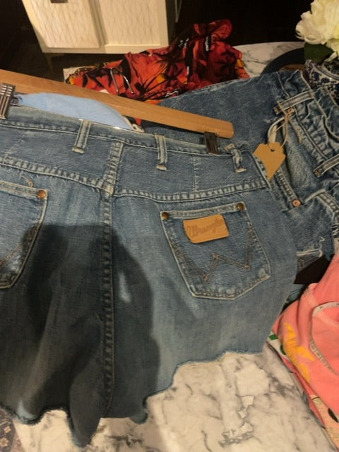 Wrangler clothing: vintage, 28
