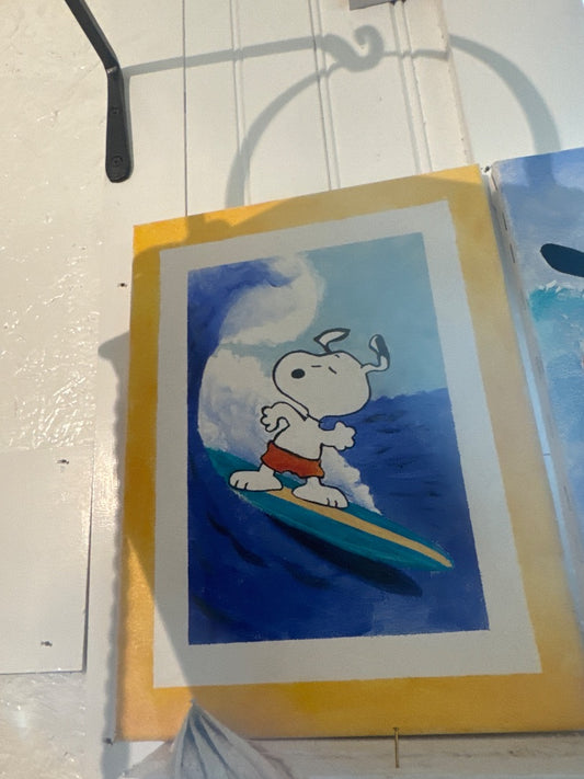 Surfing snoopy yellow trim