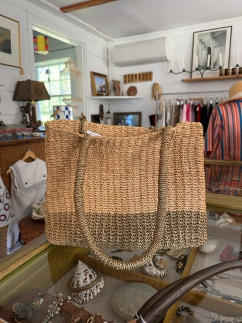 Rectangular straw bag