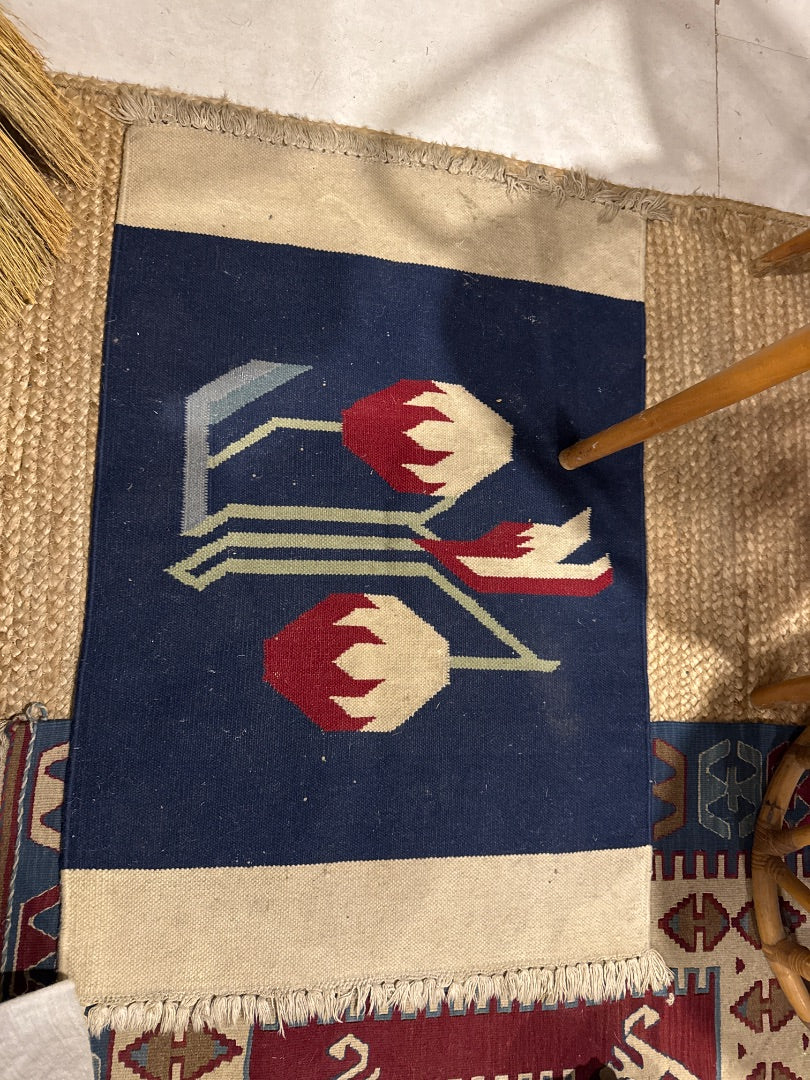 Flatweave Kilim ~ floral pattern