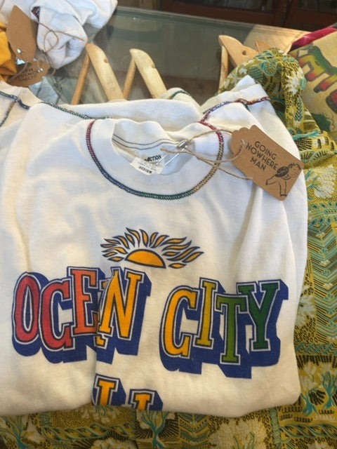 Action Sportswear clothing: vintage, Medium