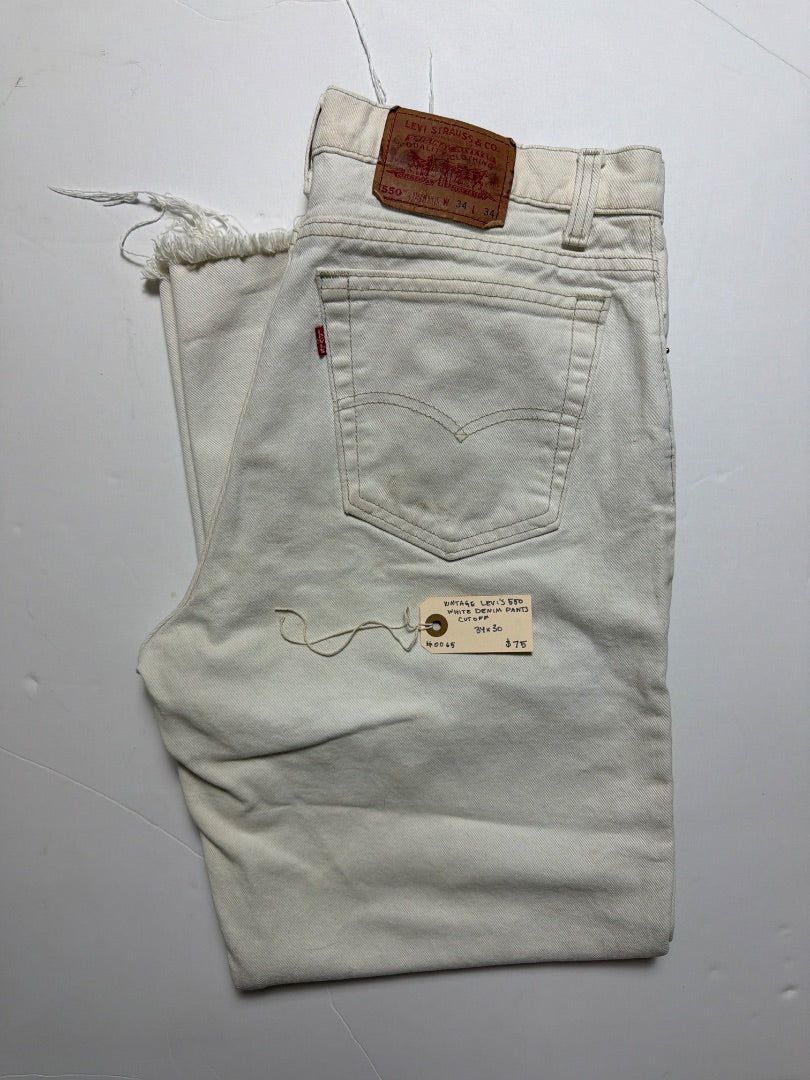 White Levi’s Vintage Levi’s 550 white denim pants cut off size 34x30, 34X 30
