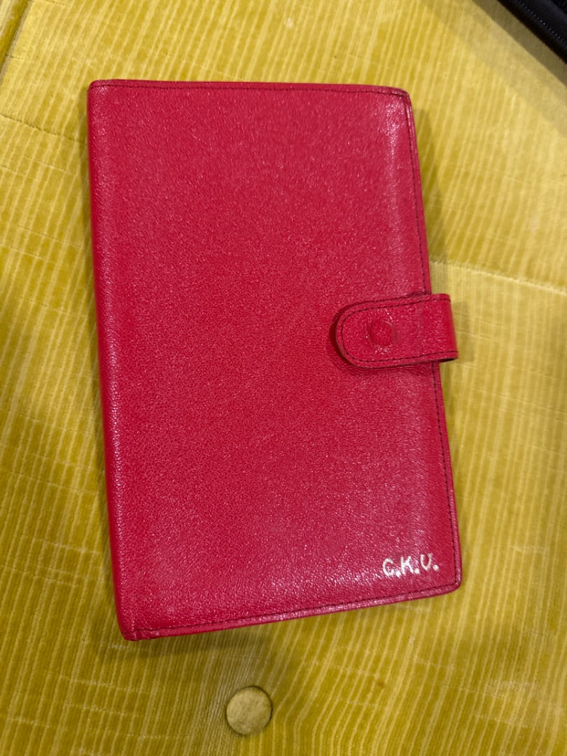 Red wallet