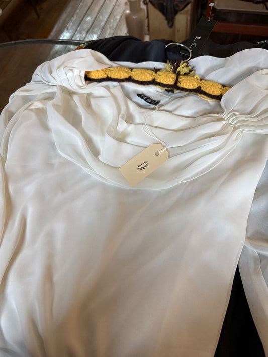 White Msk Y2K top