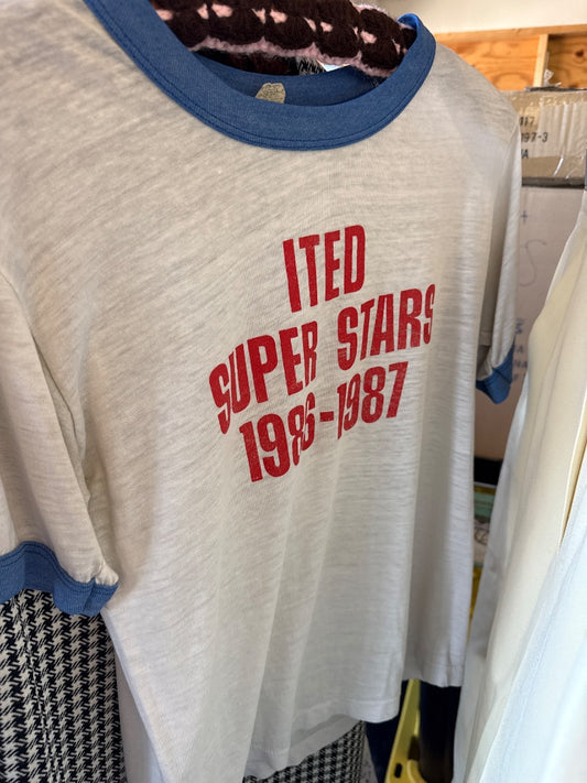 80s graphic tee