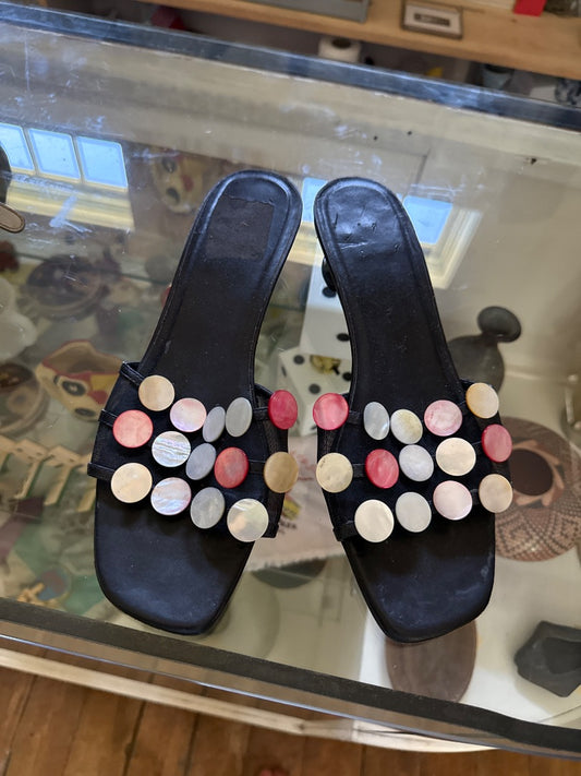 Black & multi  Shell sandals, 10