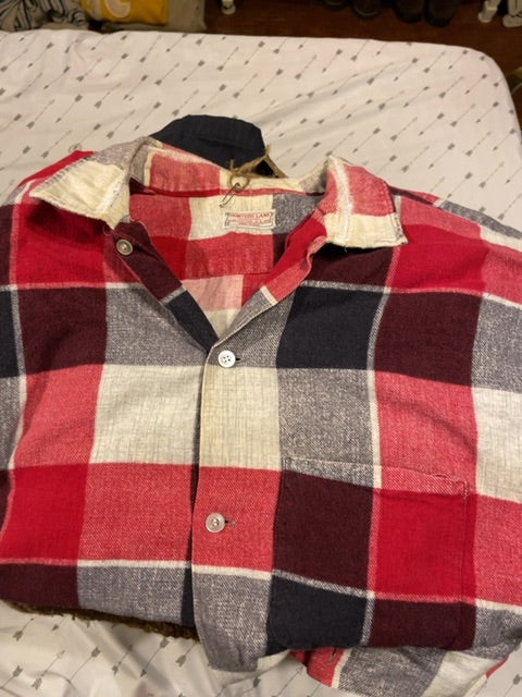 Hunters Lane clothing: vintage, Large