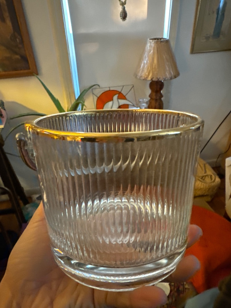 Mini glass ice bucket