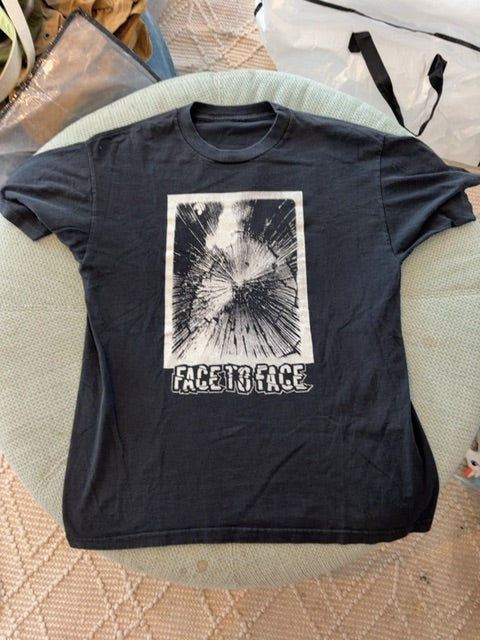 Black Blank clothing: vintage, XL